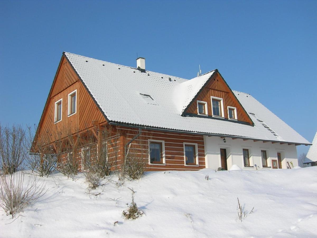 Apartman V Chaloupce Na Vrsku Bernsdorf Exterior photo