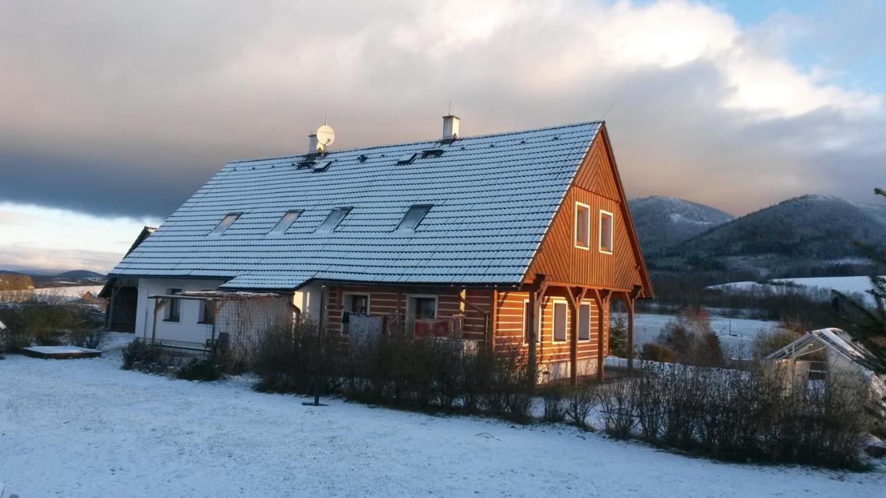 Apartman V Chaloupce Na Vrsku Bernsdorf Exterior photo